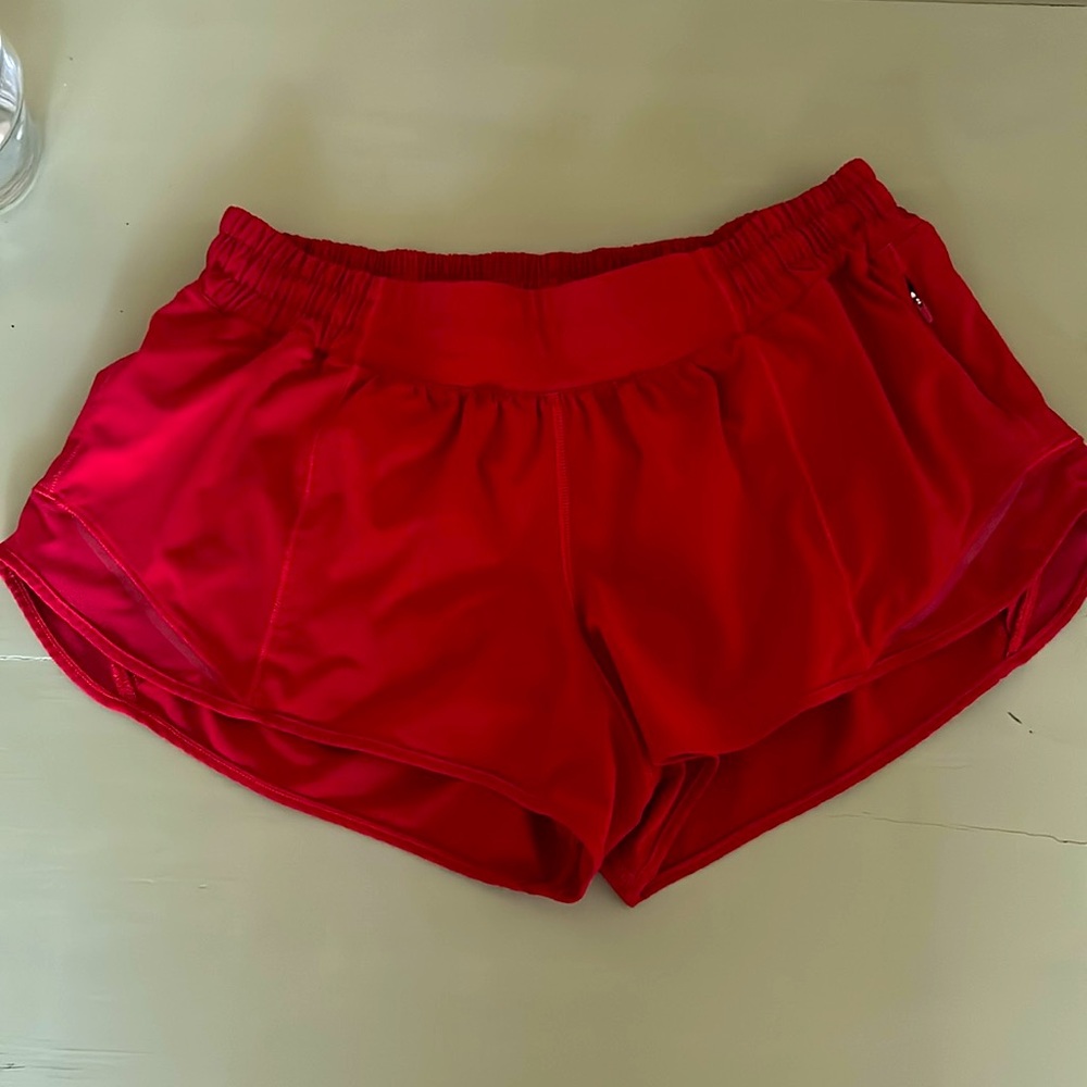 lululemon Hotty Hot Shorts - size 10